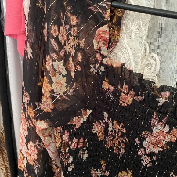 American Eagle Floral Dreas - Picture 15 of 15